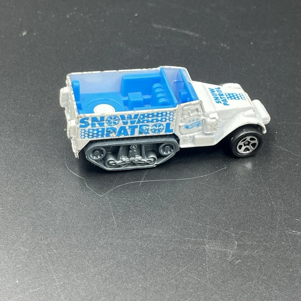 Vintage 1974‎ Hot Wheels Snow Patrol Truck White With Decals 1:64 Scale